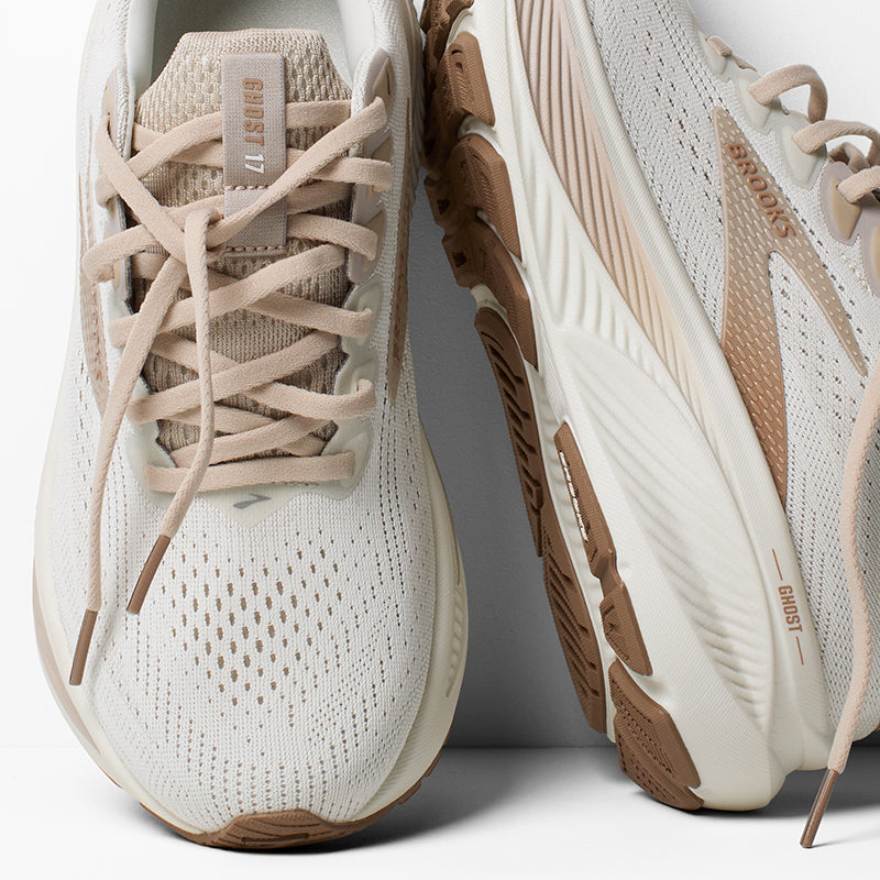Brooks Womens Ghost 17 Running Shoes