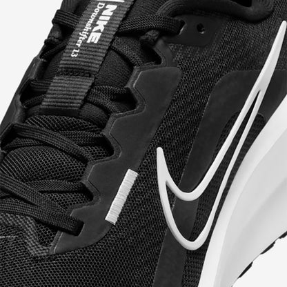 NIKE Mens Downshifter 13 Running Shoes
